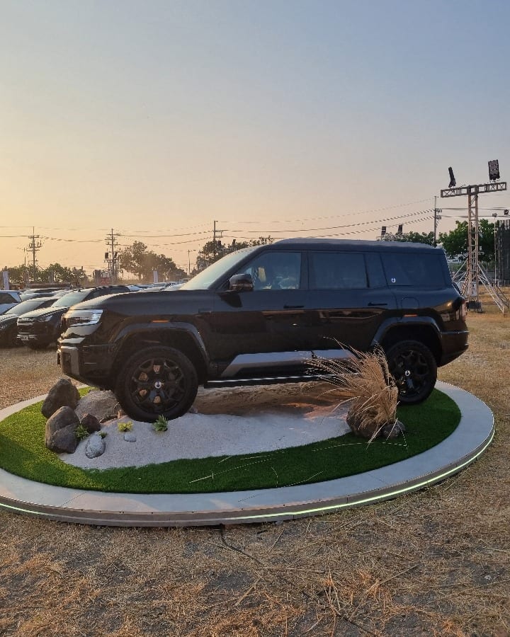 Denza suv